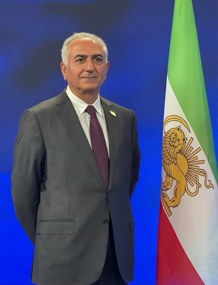 IranPahlaviiii's tweet photo. @TrumpBarron_Q Absolutely Yes https://t.co/EgWT1jGNks