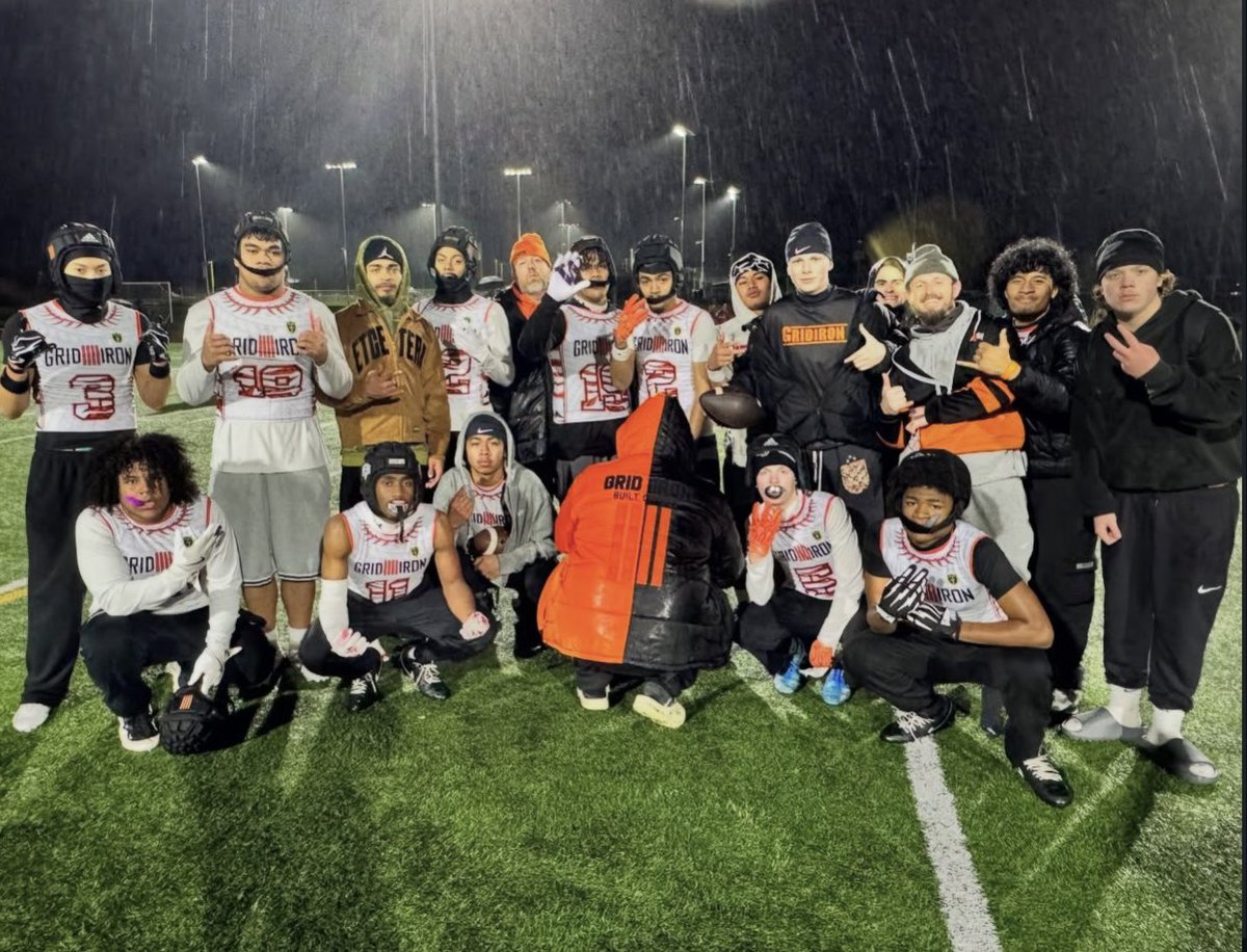 CaliDQ's tweet photo. Good luck to our three 7 on 7 squads competing in Vancouver for @7on7association today! Gridiron Black, Gridiron Orange, and Gridiron Freshman! Built On God! Bring it on home boys! #GridironAiga #BuiltOnGod https://t.co/W1s07Vy17C
