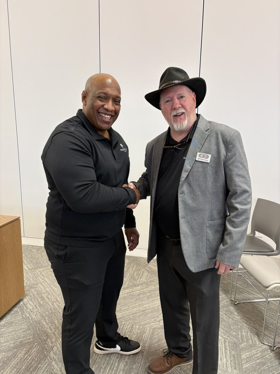Wash4Council's tweet photo. Enjoyed the Chamber of Commerce Lunch and Learn as well as delivering the city update. Thank you CWD for sponsoring. https://t.co/I4ko9CSVSg