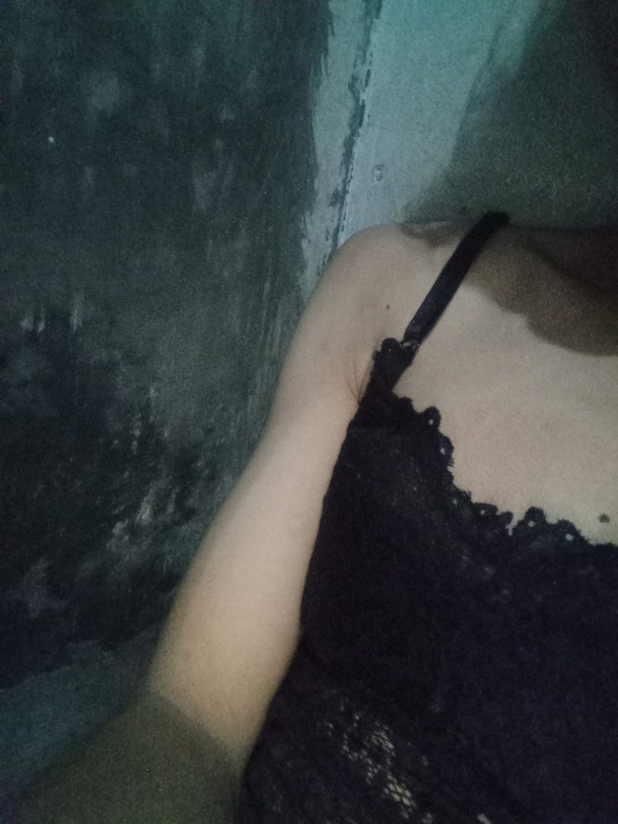 im_binduy's tweet photo. haii 

#crossdresserhijab #femboy #cderbekasi #cder https://t.co/YFSa2fLwWt