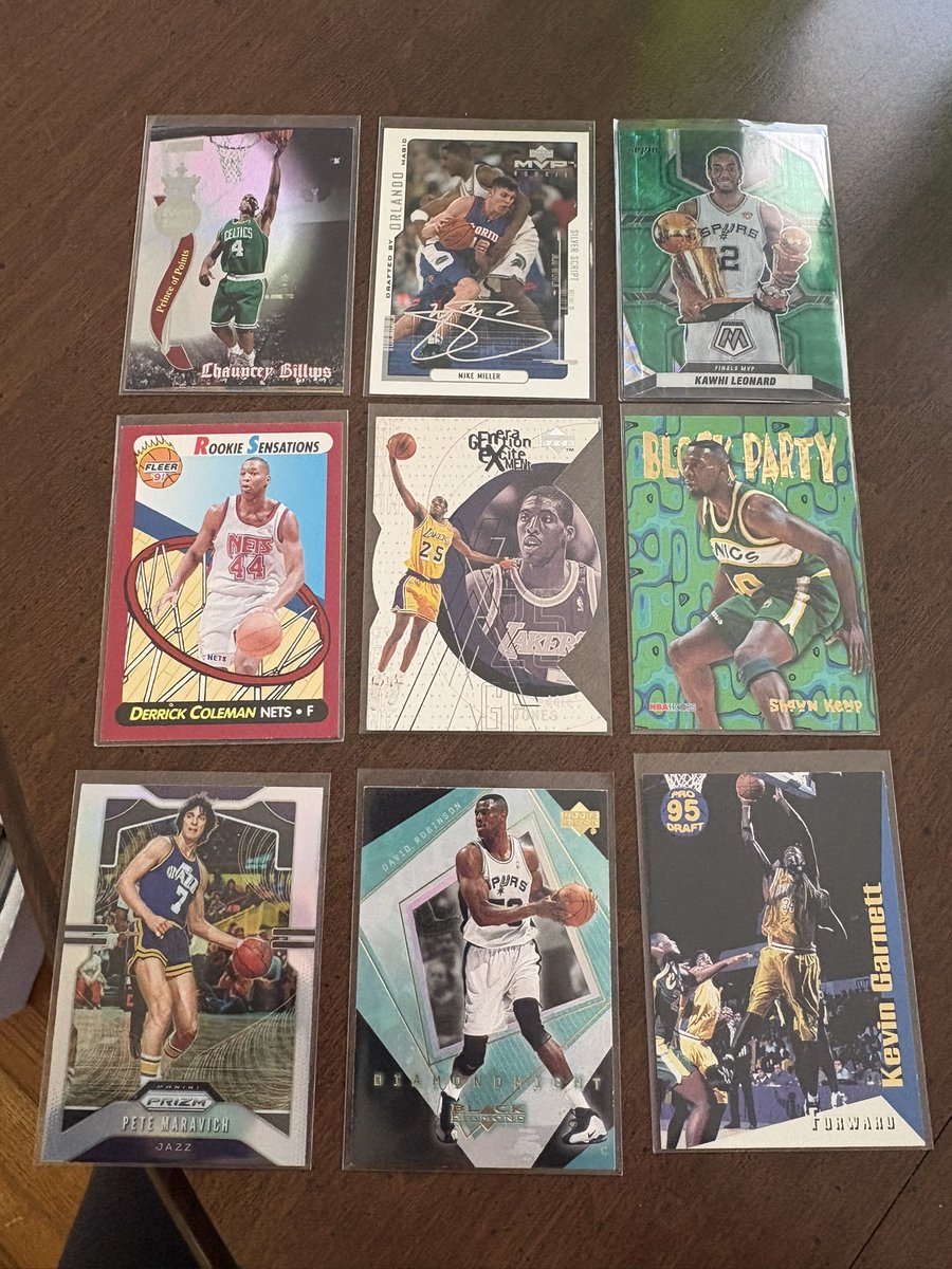 Coryscards tweet media