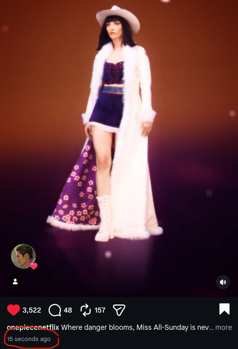 Bro is equally obsessed with Robin as he is with Zoro 😭