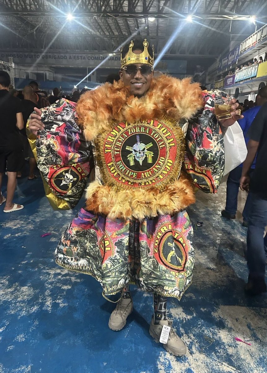MATHEUSMJ97's tweet photo. Terror do Rio, lembrando que hoje é domingo 😂🚨🤴🏾 https://t.co/59kH0AmADO