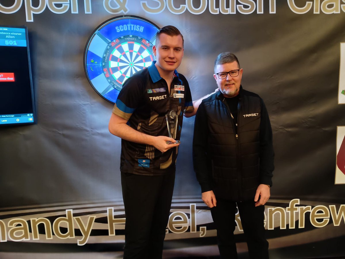 Arc9Sports's tweet photo. Scotlands Mitchell Lawrie beat James Beeton in the The Target #Darts Scottish Classic Open Final at The Normandy Hotel Renfrew. https://t.co/QgsQMscJye https://t.co/tGdUM68b8c