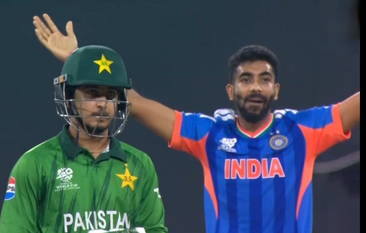 Team India ne aaj Pakistan ko 61 runs se hara kar Super-8 mein apni jagah ki pakki 

Ishan Kishan ki dhamakedaar innings khelkar team ko ek strong total diya

Bowling mein Hardik Pandya, Jasprit Bumrah, Axar Patel aur Varun Chakravarthy ne zabardast bowling ki 

apko kiski sbse