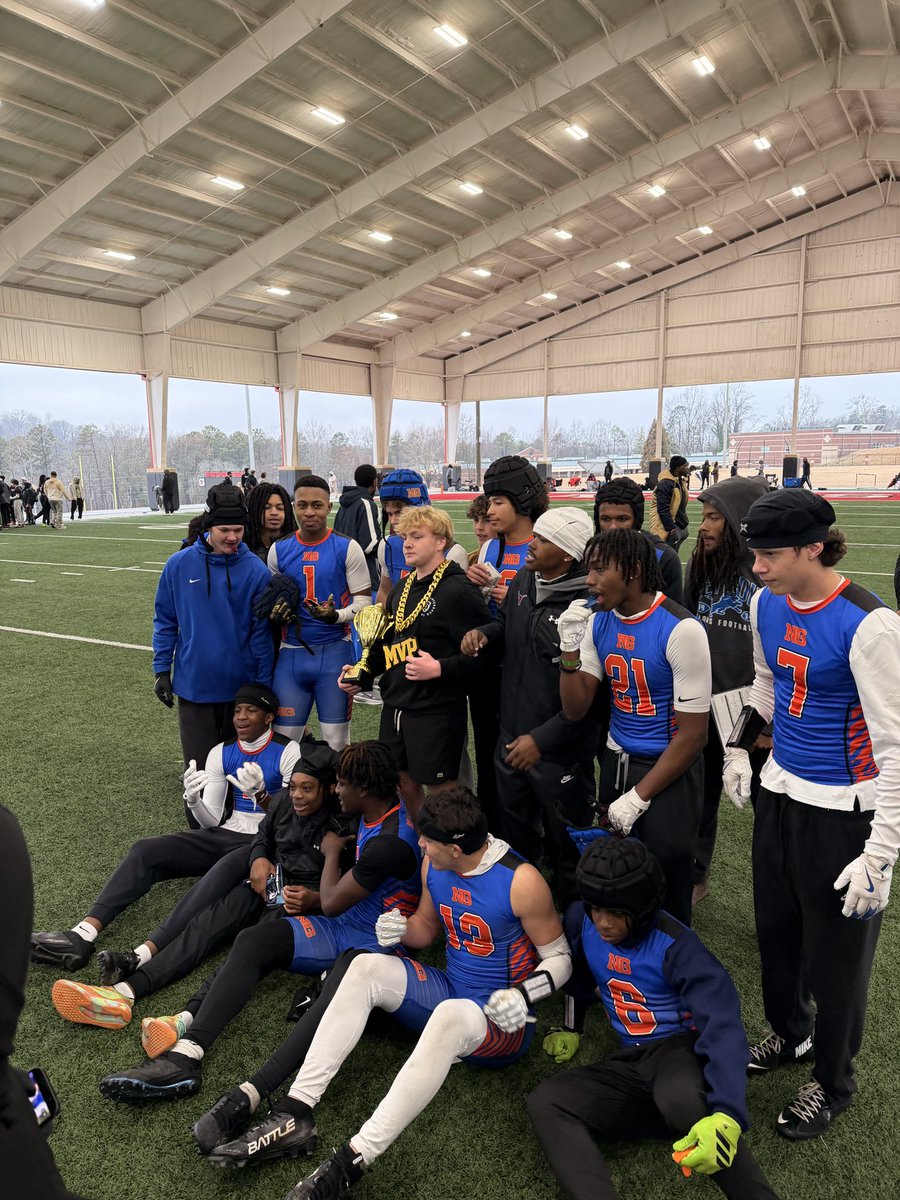 Maddox29ATH's tweet photo. Second championship title of the 7v7 season!  @Nxt_Gen_Academy #TE #WR #co29 @coachkeels4 https://t.co/k0o8HZheST