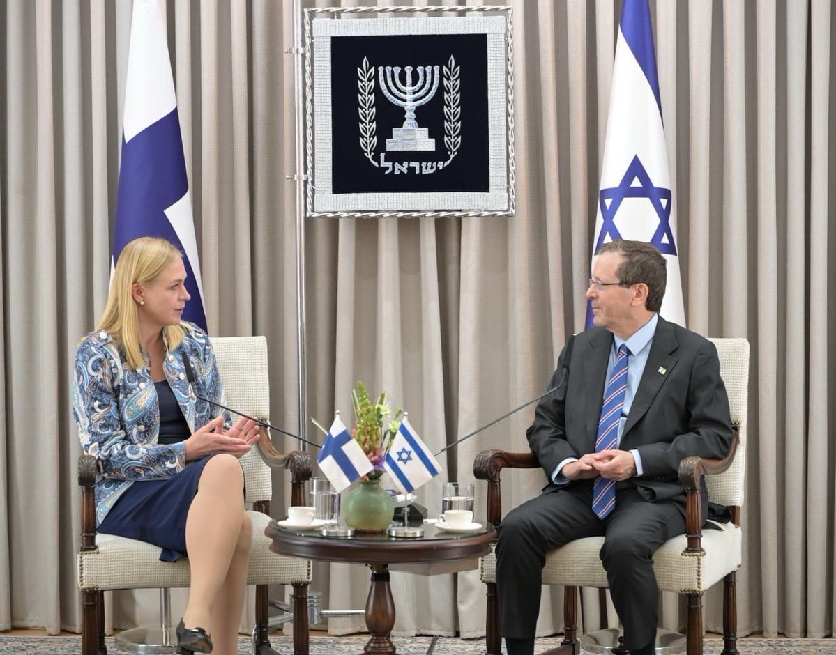 Elina Valtonen tweet media