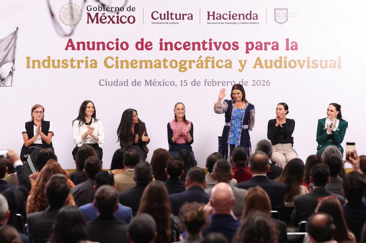 Me dio mucho gusto acompañar a nuestra presidenta <a href="/Claudiashein/">Claudia Sheinbaum Pardo</a> en el anuncio de incentivos para la industria cinematográfica y audiovisual.

Nuestro cine cuenta historias que nos definen como país, que construyen identidad y comunidad. Reconozco el trabajo de la Secretaría de