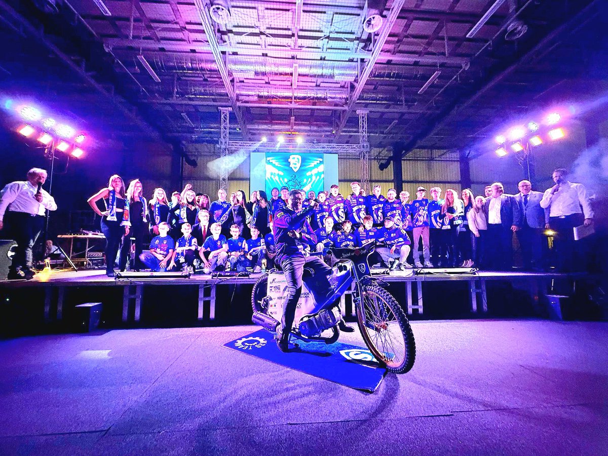 Daniel Beger tweet media