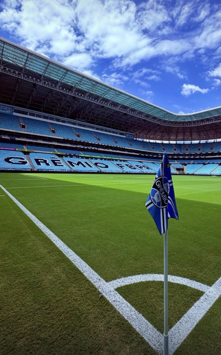 golsdobrasil1's tweet photo. O gramado da Arena do Grêmio.

📸 Diego Jardim https://t.co/icG6TTpqUZ