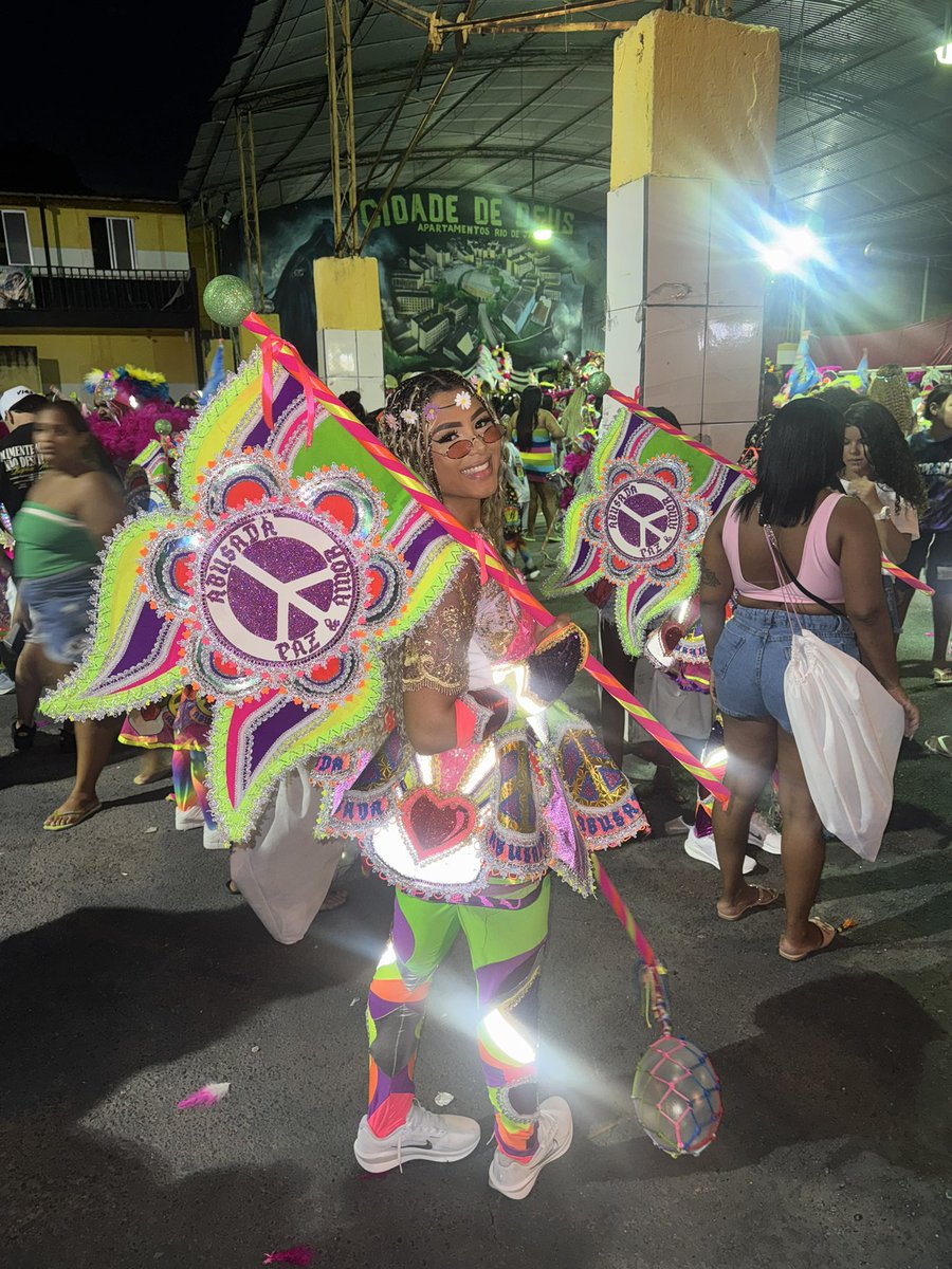 _06fafa's tweet image. show de muitas cores ☮️🩷🌸
#paz #amor

@JaderBilly