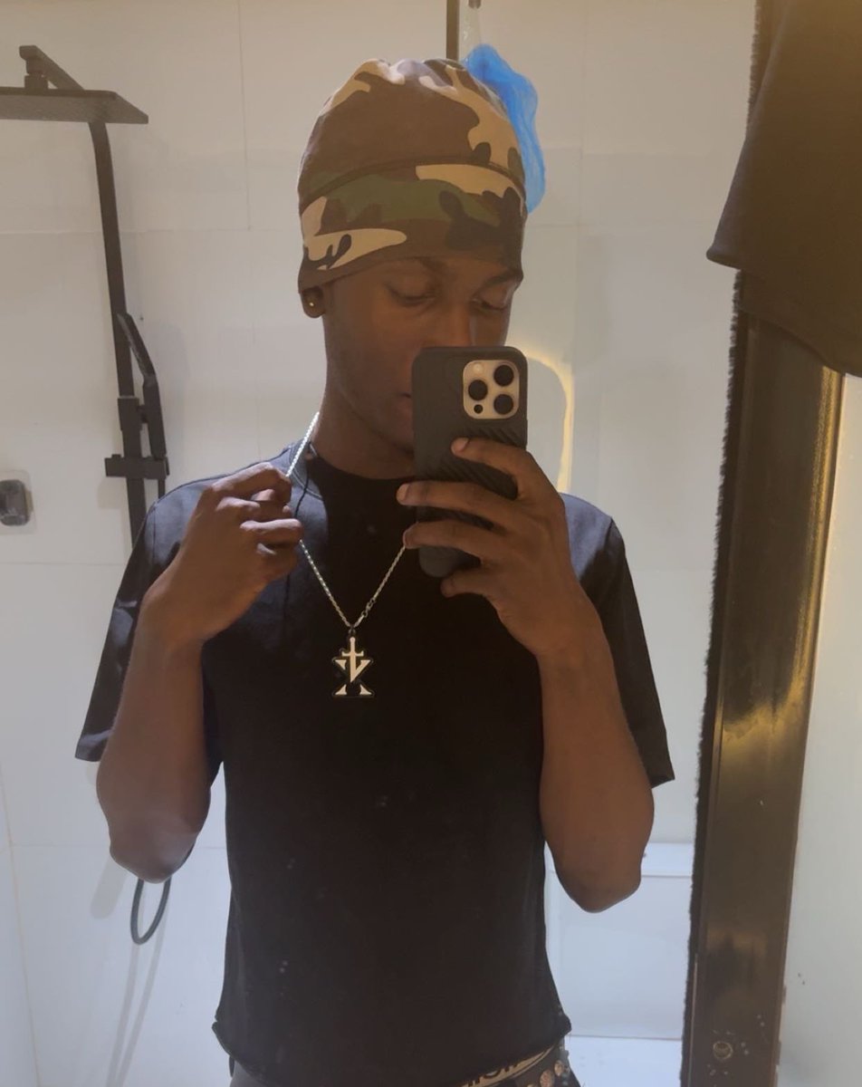 DIRECTORSWITCHH's tweet image. YAMI CHECK AM