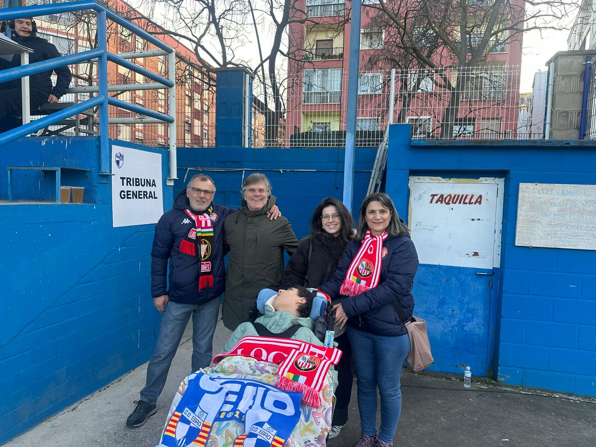 elreyjorge09 tweet media