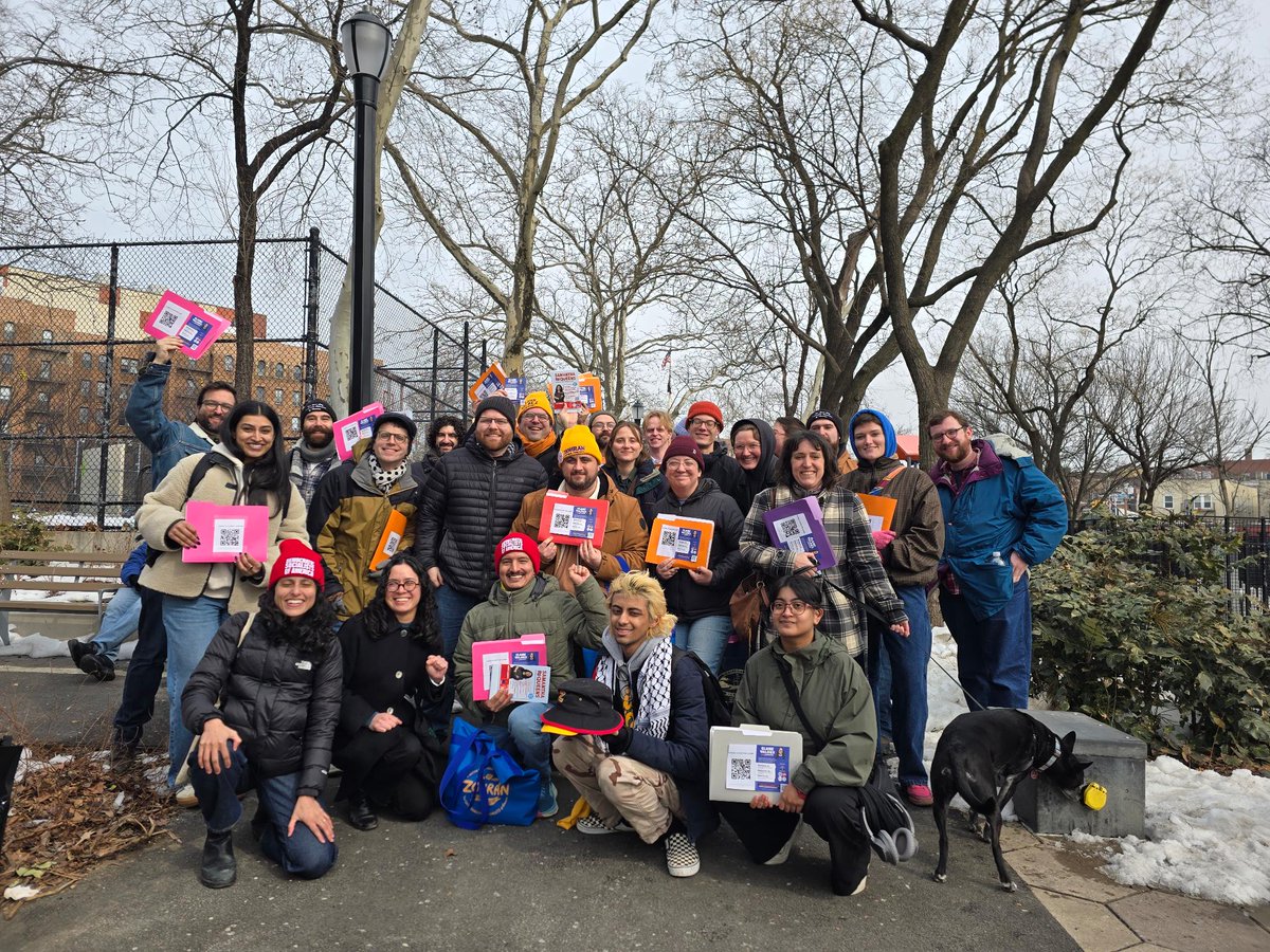 Claire Valdez tweet media