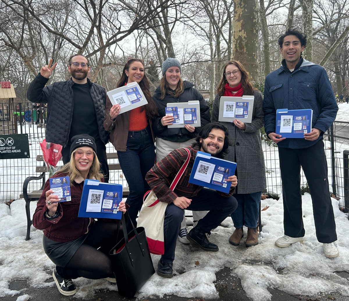 Claire Valdez tweet media