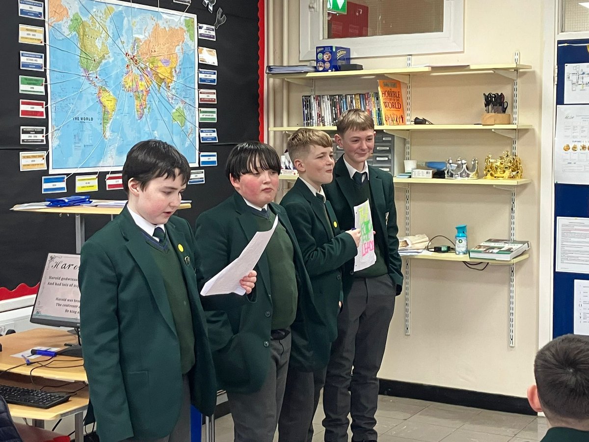 CpcBallycastle's tweet photo. 𝖂𝖍𝖔 𝖘𝖍𝖔𝖚𝖑𝖉 𝖇𝖊 𝕶𝖎𝖓𝖌 𝖎𝖓 𝟏𝟎𝟔𝟔?

Year 8s were on the campaign trail in CPC, presenting the case for who they believed should have been King of England in 1066 ahead of the Norman Conquest https://t.co/9sBX4GgAnW