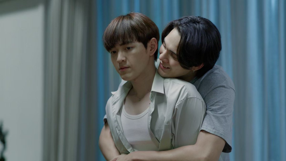 พี่โต๋อย่าใจอ่อนนะ ดูหน้ามันสิ พี่โต๋
อย่าไปยอม!

Love Alert EP8
#LoveAlertEP8