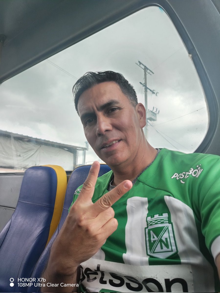 Edwinco5911's tweet photo. NO TRAEREMOS LA VICTORIA DE CALI 🇳🇬🏆😎 https://t.co/Y2mLvN2oOk