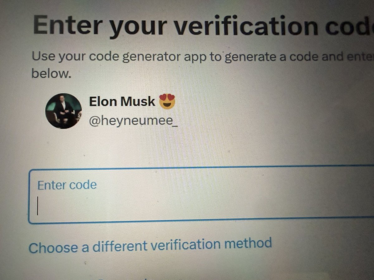 Anyone getting a post from this person do not touch 
That account is a hacked account