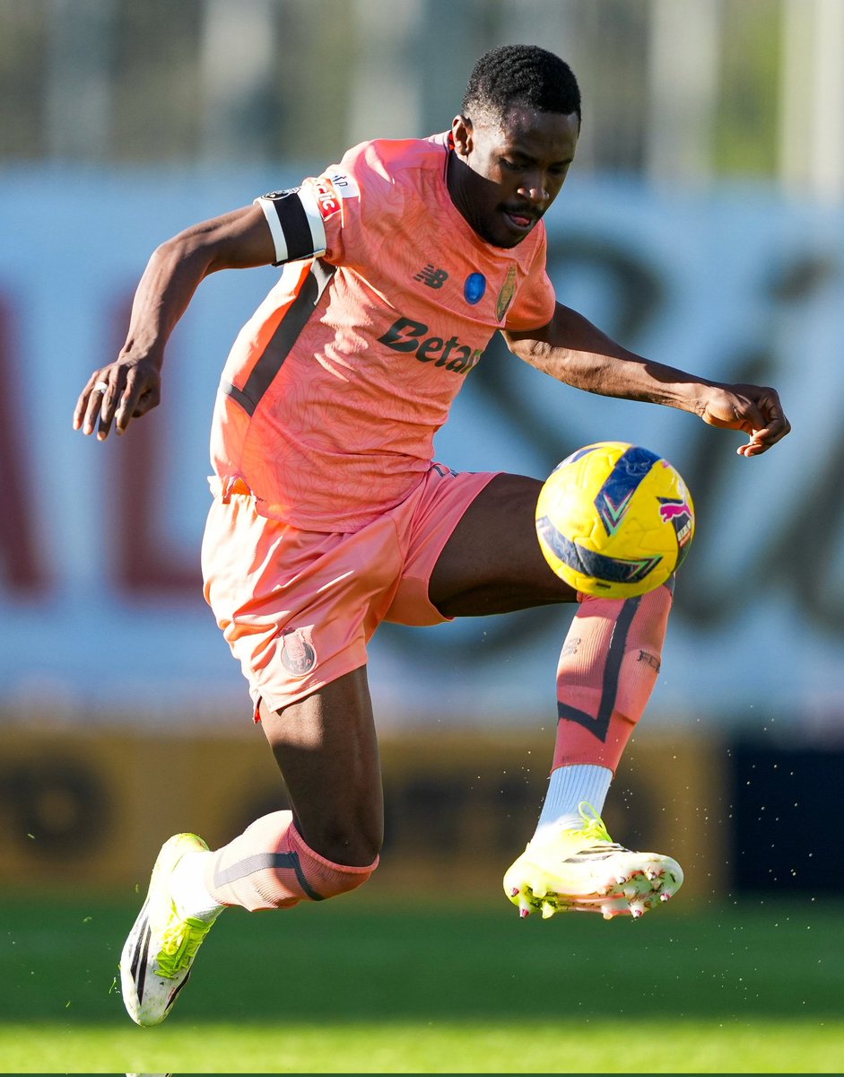 fcp_alltime's tweet photo. O Zaidu hoje demonstrou que está longe de ser um jogador descartável e que pode ser ainda muito útil.

Para mim, era titular no Domingo. https://t.co/AMpcT5rzoR