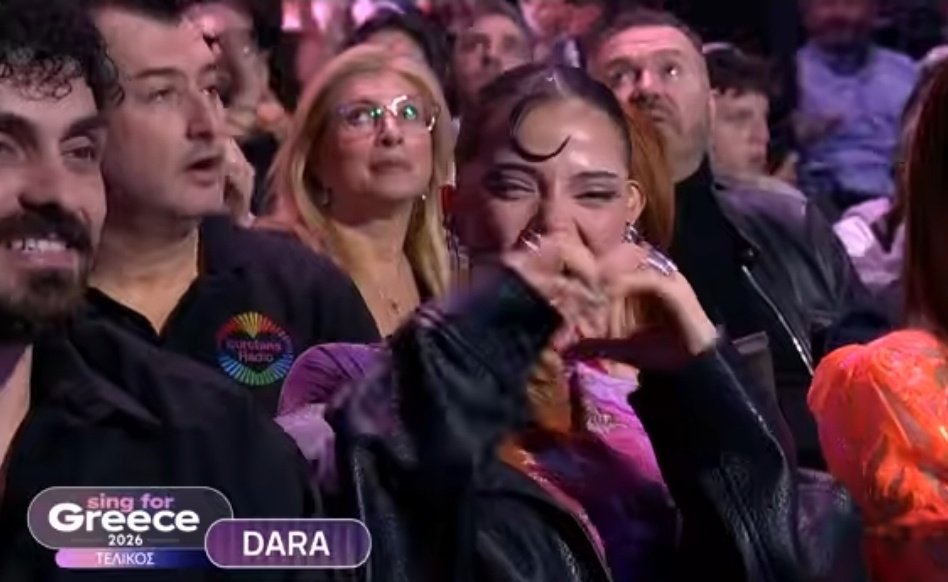 ariana what are you doing here #SingForGreece