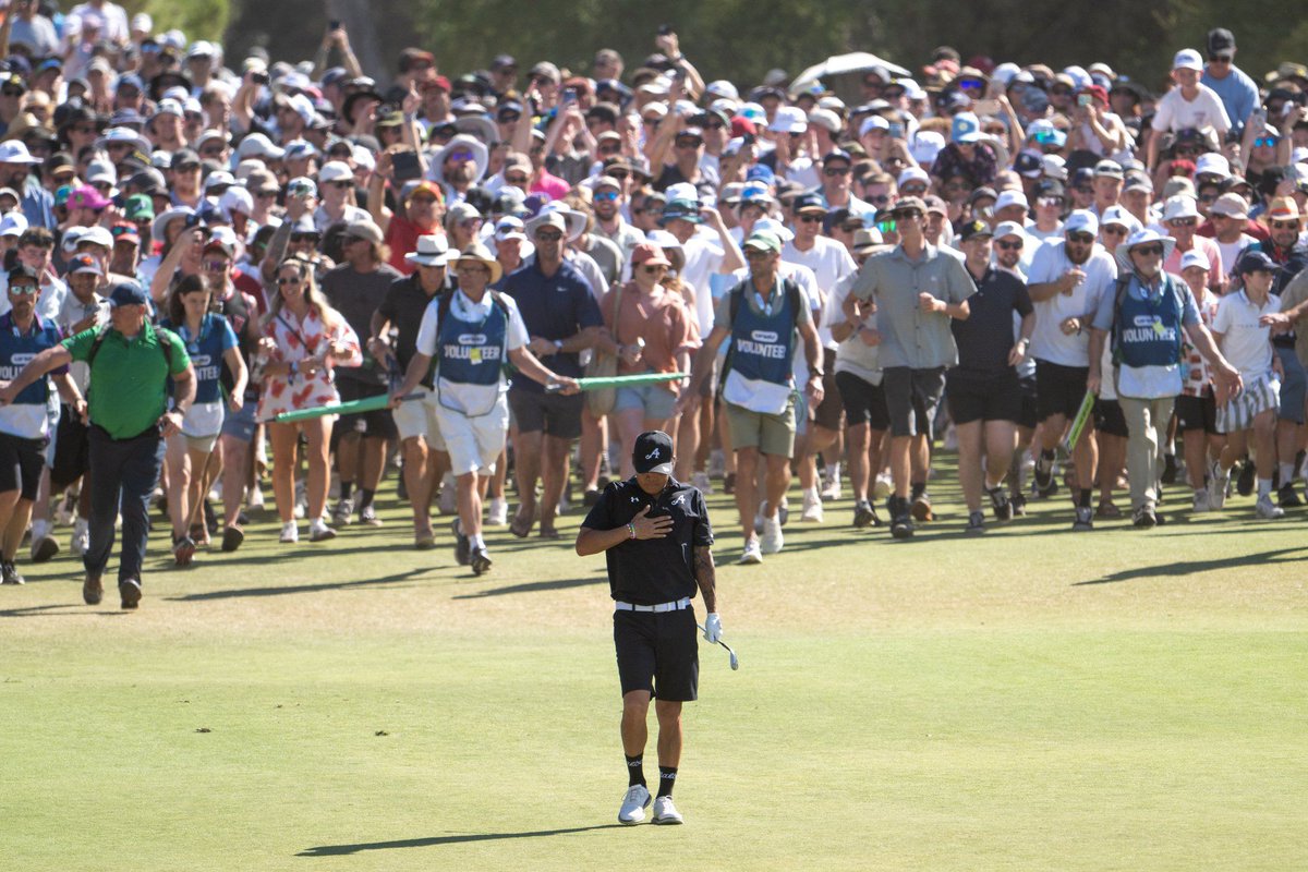 Anthony Kim: 12 years away from golf, battled addiction and suicidal thoughts, ranked 847th in the world, started the final round 5 shots behind Rahm and DeChambeau with a 0.1% chance of winning.
Today he won.
"Don't fucking quit."