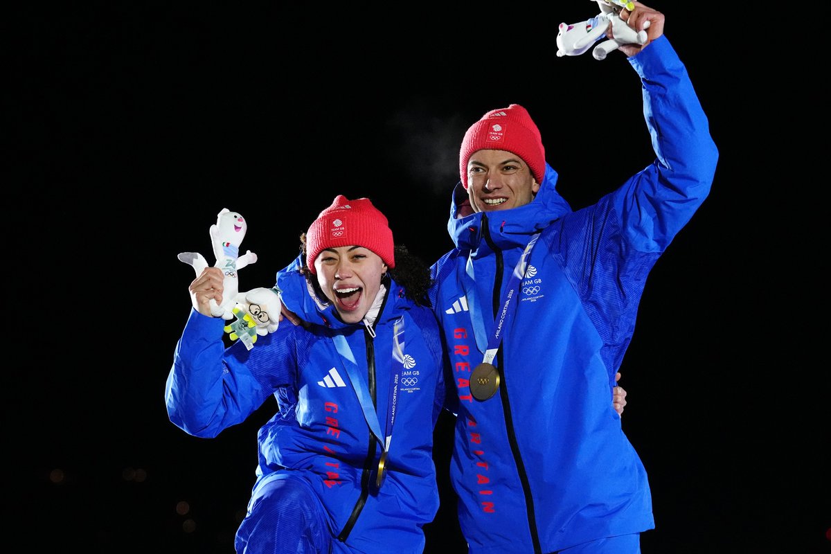 Great Britain wins second gold of the day at the Winter Olympics smashing previous record  itv.com/news/2026-02-1…