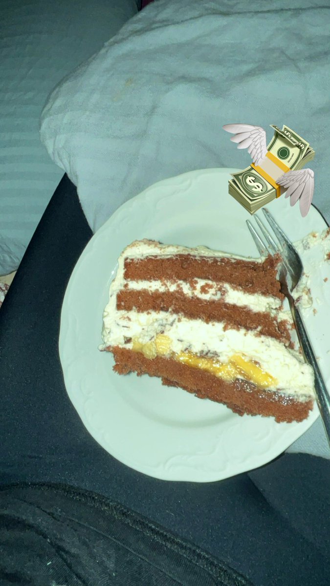 LizGeldgottin's tweet photo. Süß für mich.
Teuer für dich.
Genau richtig. 🎂🎁
#Findom
#EmotionalDomination
#ServeHer
#TributeCulture
#PayForHer
#PrincessEnergy
#Devotion
#CareForHer
#GiverMindset
#SoftControl https://t.co/sL5oZa8ugr
