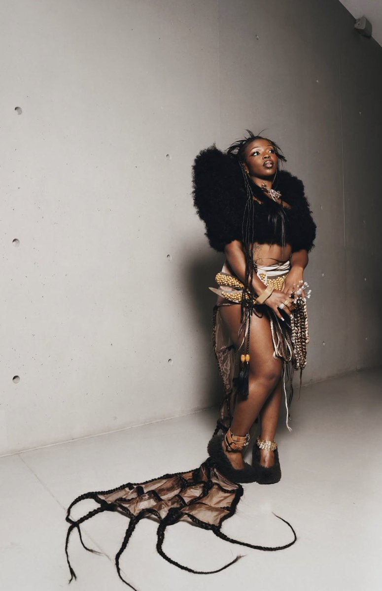 BossLady is absolutely mothering pour son photoshoot des #Victoires2026