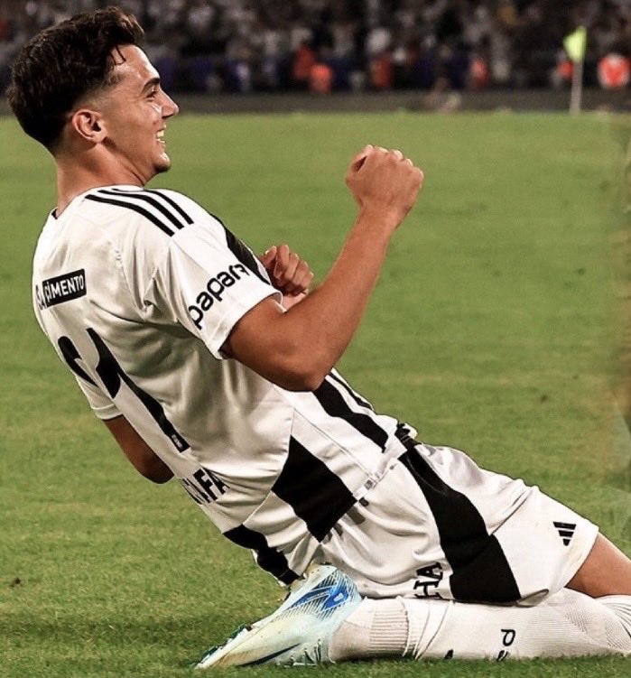 Hekimoğlu derler adına❤️🦅