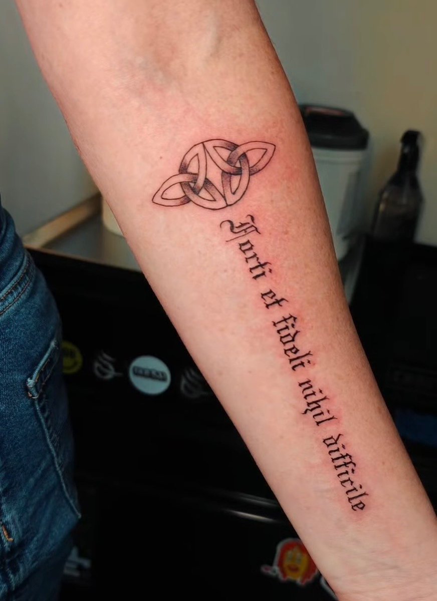 Jillian DeCoursey tweet media