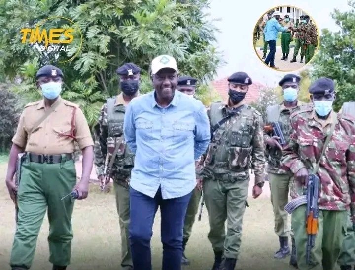 Abiud366's tweet photo. President Rutto has been arrested 
#SisiNdoSifuna https://t.co/6ns2cET5Ev
