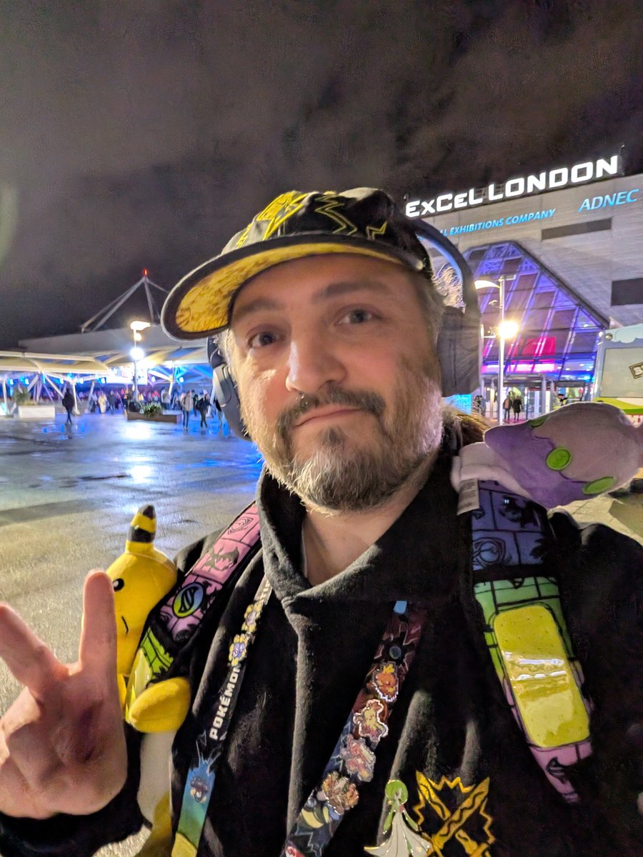 ADonutPlaysGames 🌸✨ tweet media