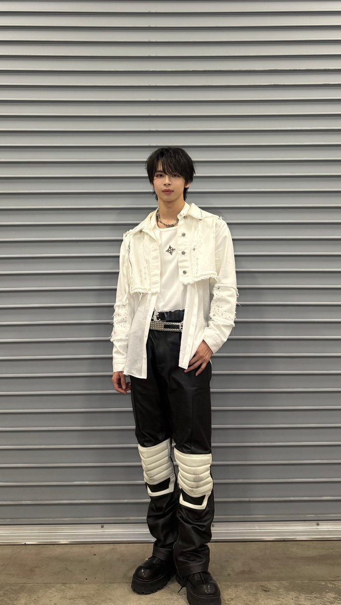 小林大悟さんこんなにお顔がかっこいいのにこんなにお顔が小さいなんて