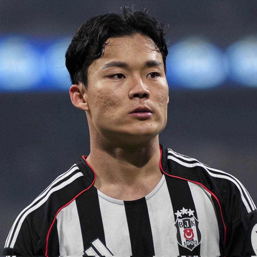 Hyeon Gyu-Oh: 

"Beşiktaş benim kaderim. Beşiktaş benim mutluluğum."
