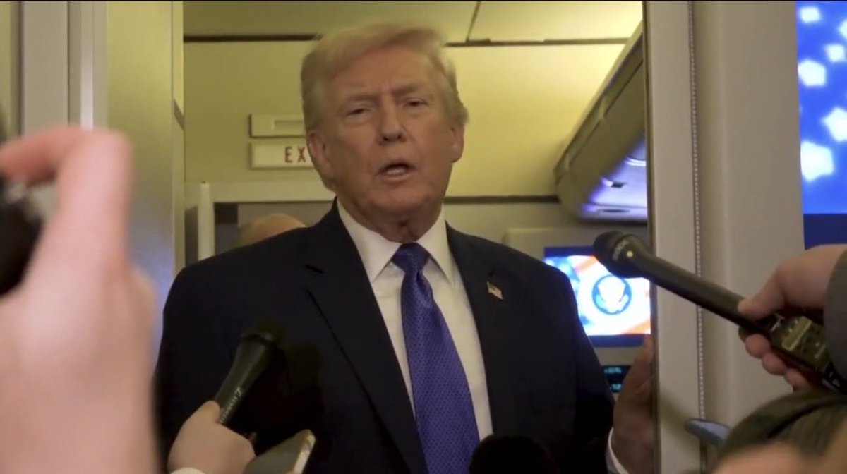 President Trump says he could reveal Iranian Supreme Leader Khamenei’s location “live on air.”

“If I were the Supreme Leader of Iran, I would be afraid to sleep in the same place for too long.”

#trump #usa #IranMassacre #iran #IranRevolution2026