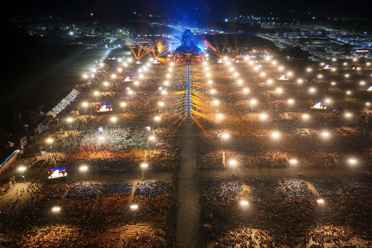 Sadhguru tweet media