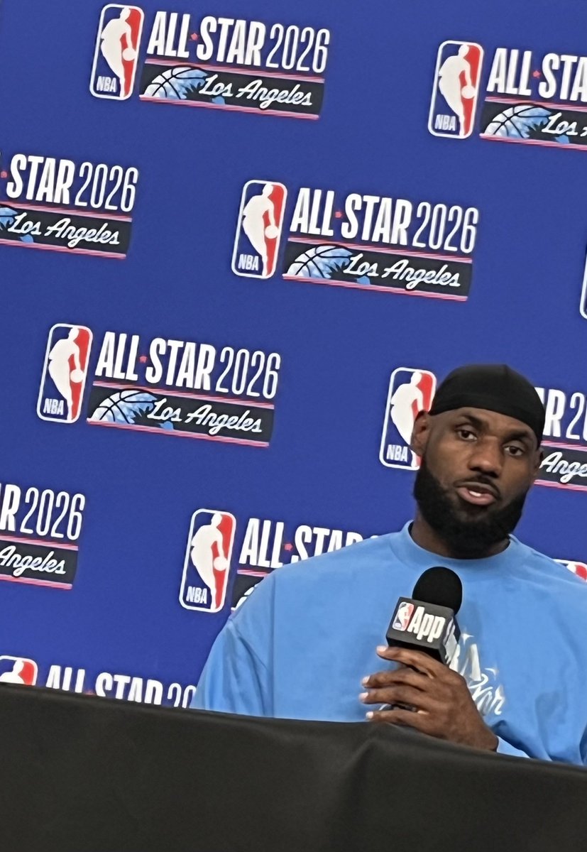 janis carr tweet media