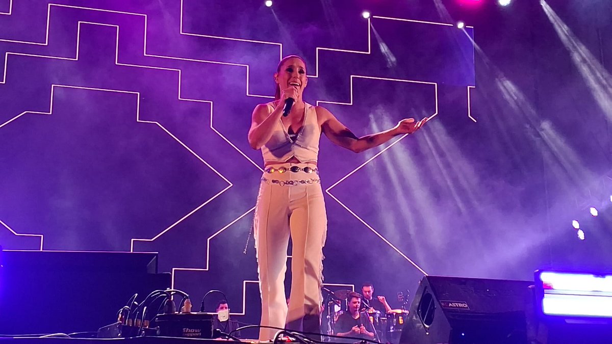 🔥 La Sole brilló en la segunda noche de la #Chaya2026
Multitud, emoción y presencia institucional.
👉 Mirá el show completo en Minuto 24
🔗 minuto24.com.ar/la-sole-segund…

#LaSole #Soledad #LaRioja #FestivalNacional