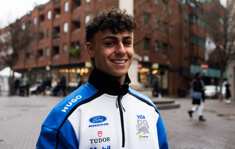 lindbladnews's tweet photo. Arvid about his coeliac disease diagnosis:

"I actually lost a few years of growth around that age [13 years old]. It really impacted me. It took me about two years to fully recover from it. I was just exhausted the whole time. Obviously with coeliac you can’t absorb nutrients, which meant I wasn’t growing. I’m actually the same height now as I was when I was 13. My little brother, who is that age now, is already taller than me.”

🔗 [The Telegraph]