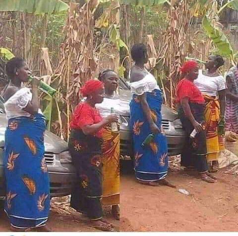 𝔼𝕟𝕟𝕪 tweet media