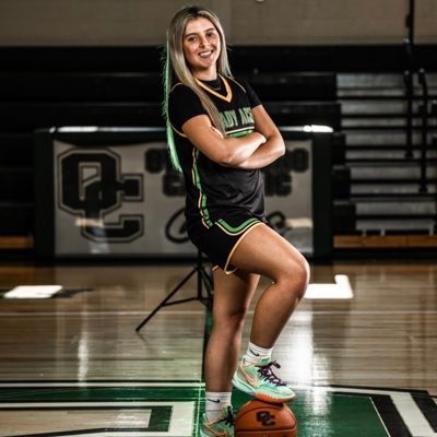 alyxwhite_'s tweet photo. 🔹𝗞𝗘𝗡𝗧𝗨𝗖𝗞𝗬 𝗛𝗦 𝗚𝗜𝗥𝗟𝗦 𝗕𝗔𝗦𝗞𝗘𝗧𝗕𝗔𝗟𝗟🔹

Claudia Munsey (@cmunsey03)
Owensboro Catholic HS | SG | Class of 2027

21 points, FIVE 3-pointers (5/8 from 3), 6 rebounds, 3 assists, &amp; 2 steals vs Daviess County

@OCathLadyAces | @riseupsports1 | @mlr15sw6 https://t.co/wg2sVXQzvy