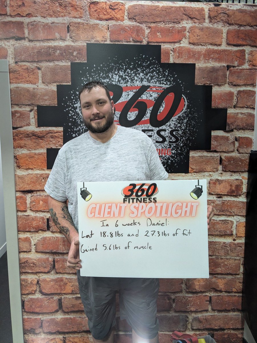 360FitnessRD's tweet image. 🌟 Shoutout to Daniel at #360Fitness! 🎉

He rocked his #6WeekChallenge: ✨ Dropped 27 lbs of fat ✨ Gained 5.6 lbs of muscle

And won $500 for hitting goals!

A true powerhouse in the gym and a joy to train! 💪
Start your journey ➡️ 360fitness.ca/6weeks