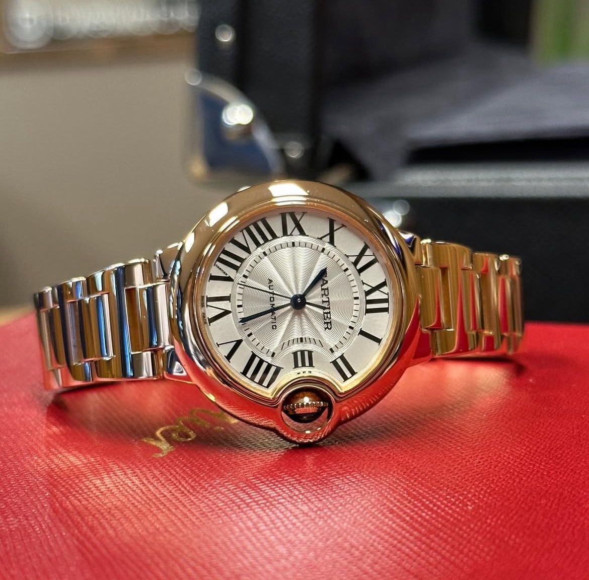 Luxurious Exclusive Watches &Jewellery🇬🇭 tweet media