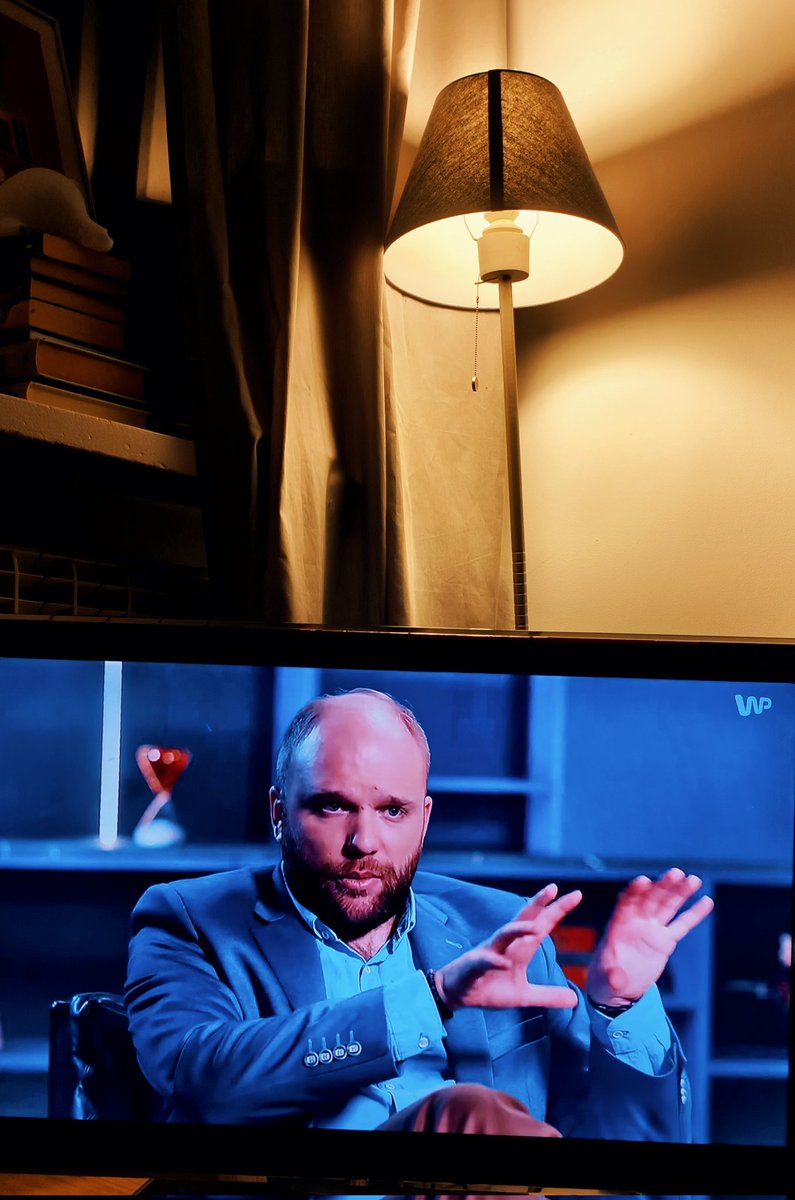 Pi_Sztefek's tweet photo. @mar_luniewski od ponad 1,5h tłumaczy co dalej z Rosją. Można słuchać i podziwiać wiedzę tego redaktora. Naprawdę polecam wywiad w @patrycjuszwyzga. https://t.co/7MTheiYZhz