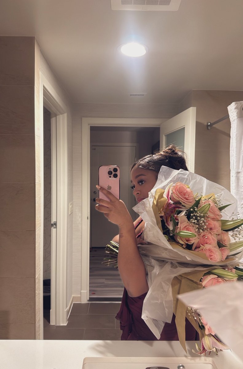 3xamore's tweet photo. love day 💟 https://t.co/mOBmplGfeo