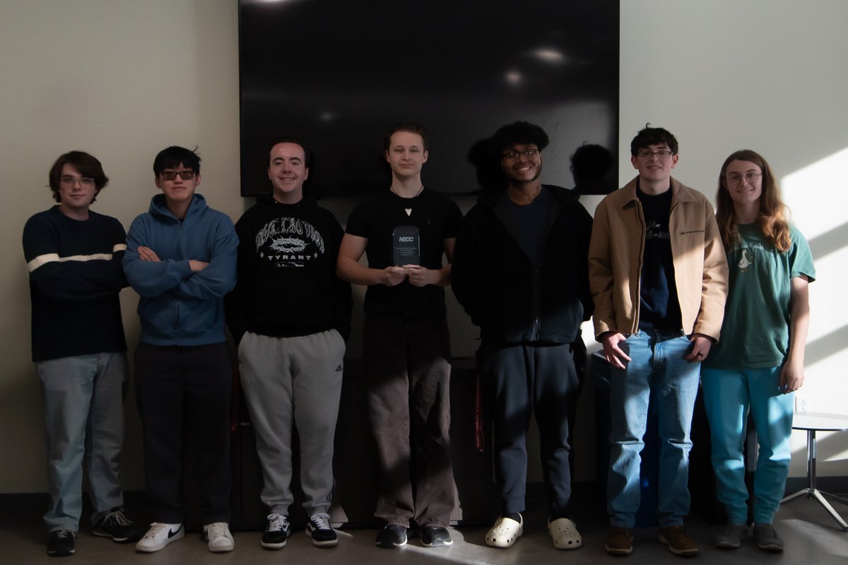 Shout out to our WPI Goats on the Overwatch team. Congrats on the trophy!!!🎉🏆🎮