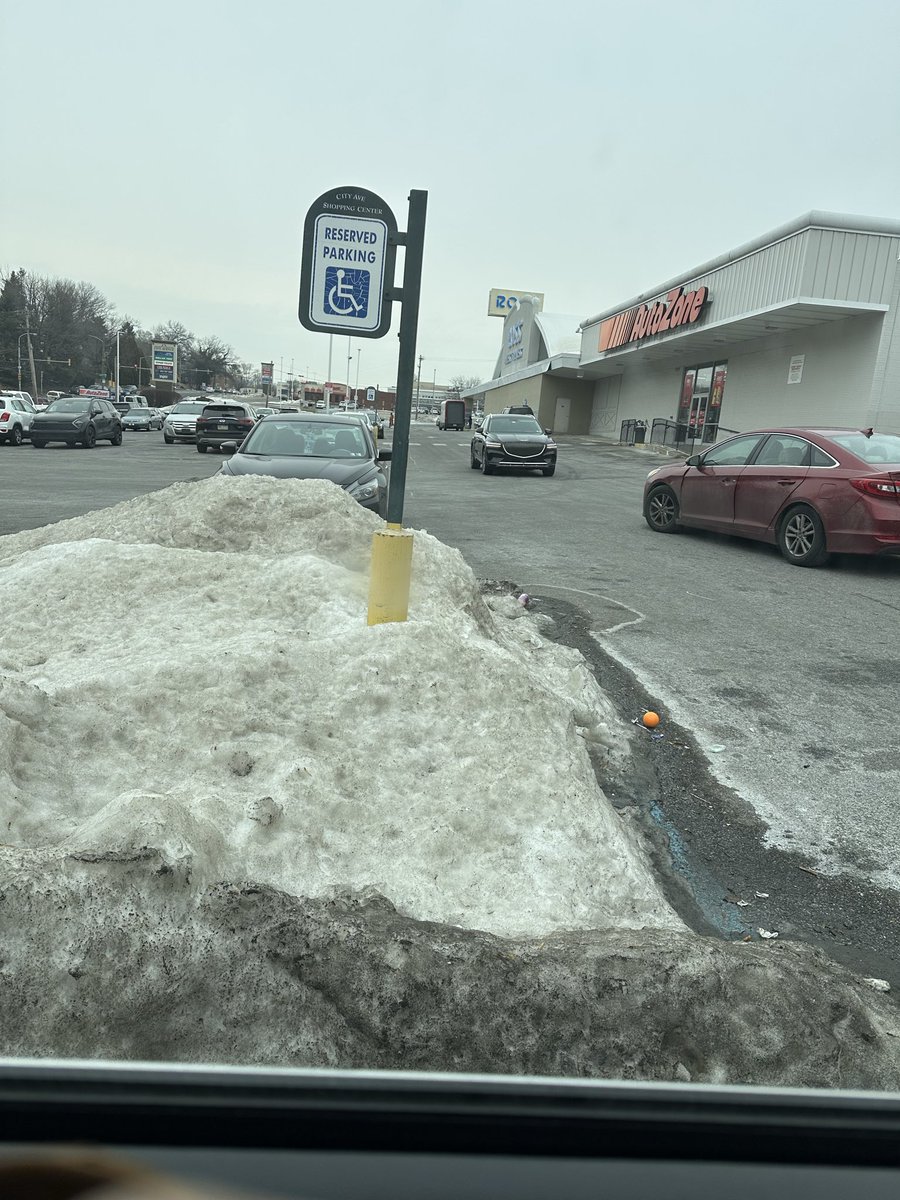 msameenah tweet media