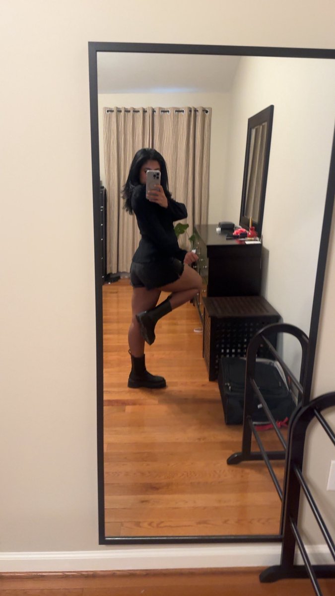 beanie ☁️ tweet media