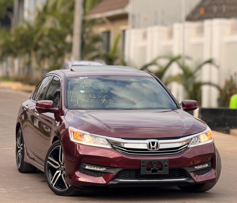 NoorCars's tweet photo. Clean Foreign Used 2016 Honda Accord Touring 
Price 18.5m
Kaduna 🇳🇬 https://t.co/nCgcXtXdVT